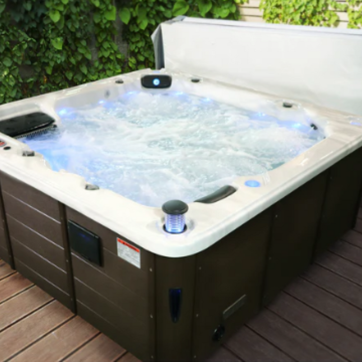 Canadian Spa Thunder Bay Hot Tub for 6 with 44 Jets