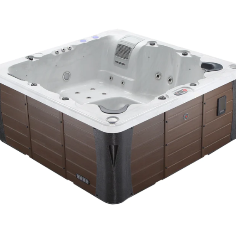 Erie SE Hot Tub 46-Jet - 6 Seater