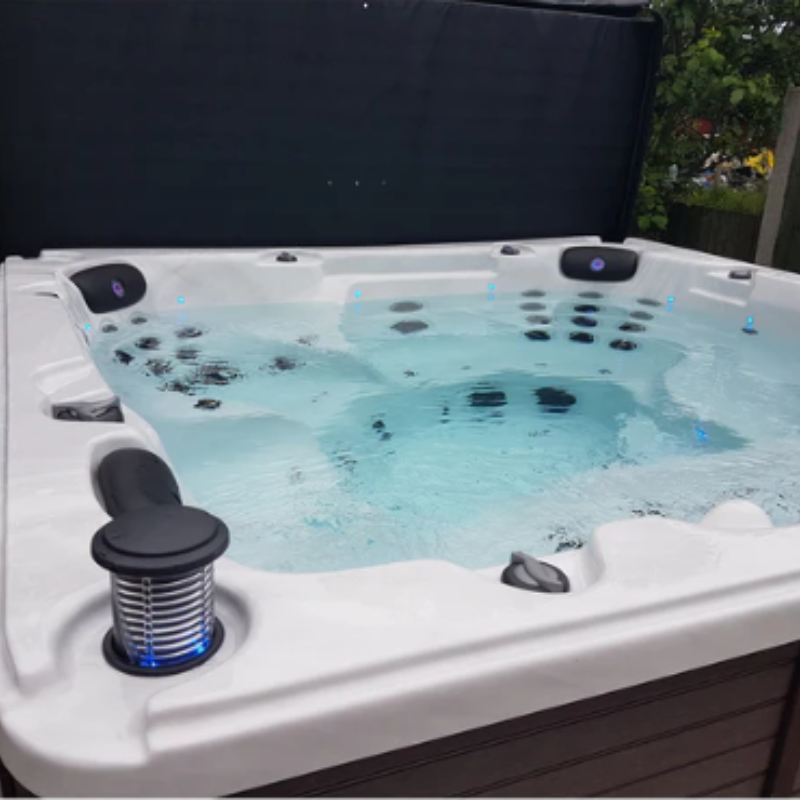 spas hot tub