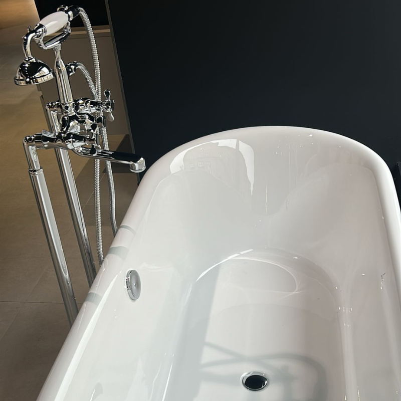 freestanding tub bath